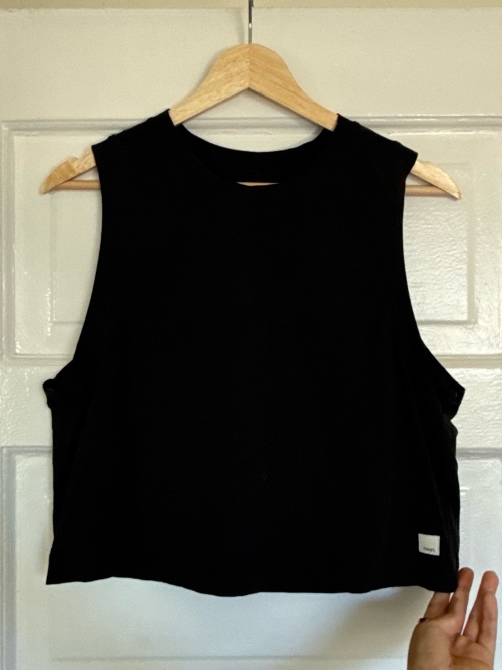 Vuori Crop Tank Top - Women